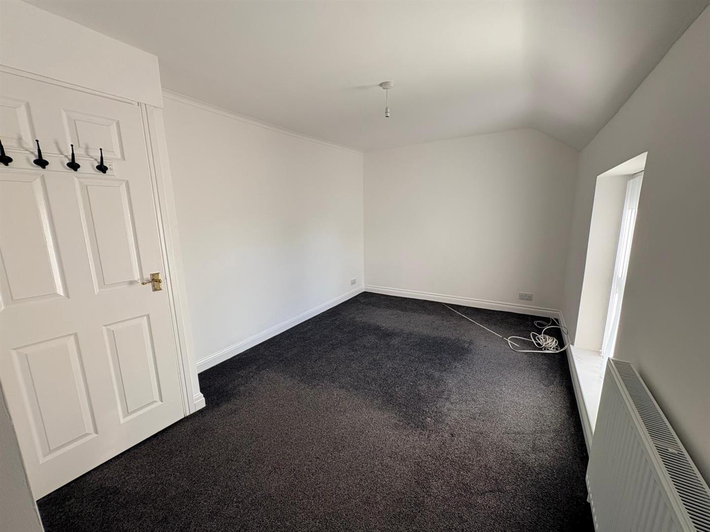 Vicarage Road, Morriston, Swansea, SA6 6DU